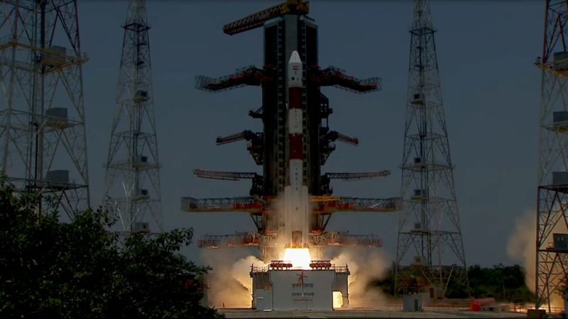 aditya l1 spacecraft launched
